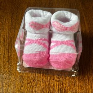 NWT Swiggles Infant Booties in Pink and White